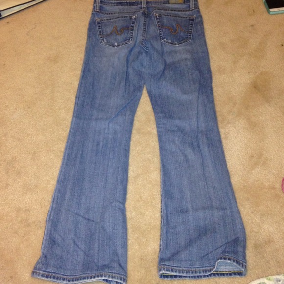 Jeans - Picture 2 of 3