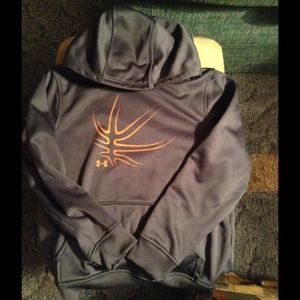 Under Armor Sweater