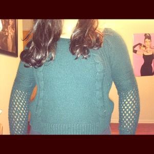 American eagle sweater