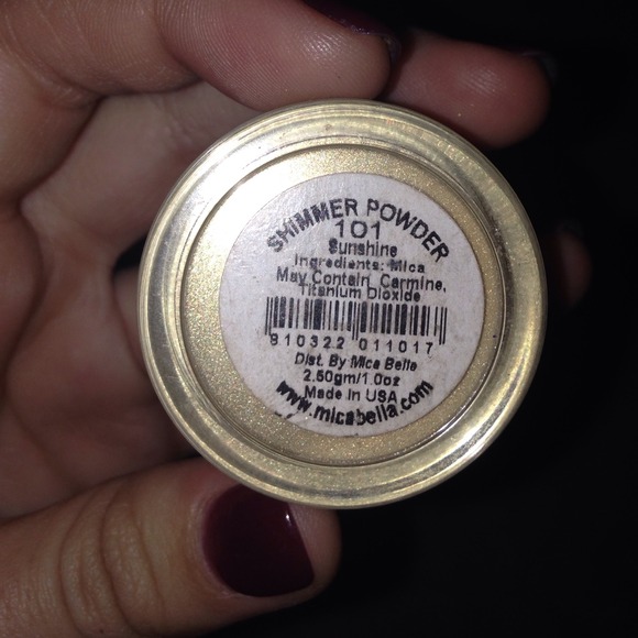 MICA Bella eye shadow - Picture 2 of 4