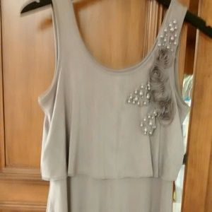 Silver tank with pearl and rose accent