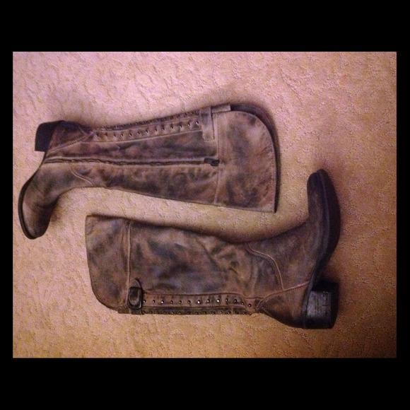 Vince Camuto boots