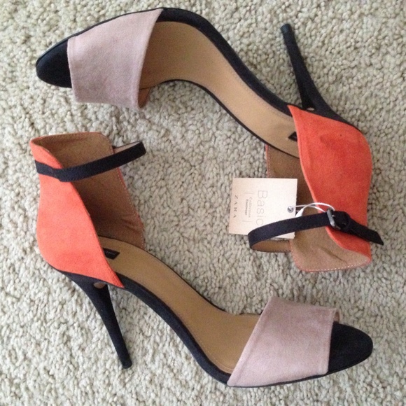 SOLD! Zara Basic Colorblock Sandals Heels - Picture 3 of 4