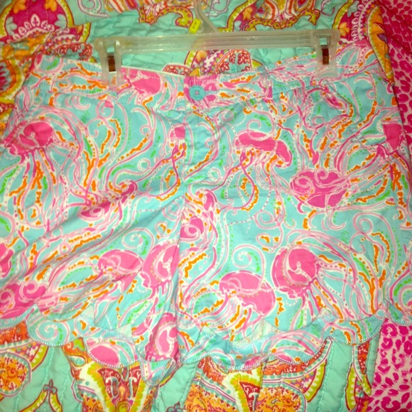 Lilly Pulitzer buttercups shorts