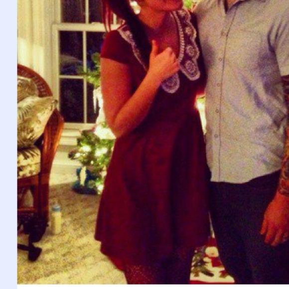 SOLD ModCloth Dress with Peter Pan Collar - Picture 4 of 4