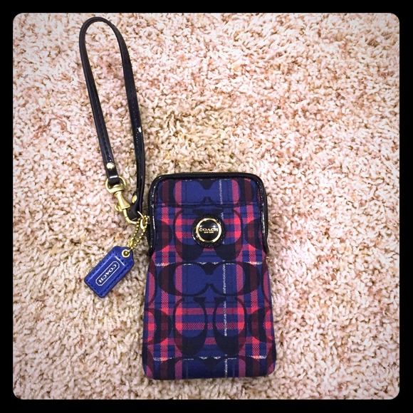 Perfect holiday phone/card holder