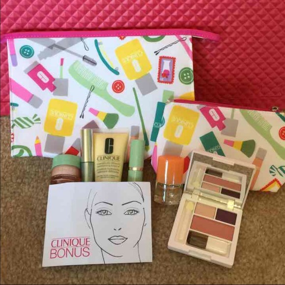 Clinique gift bag set