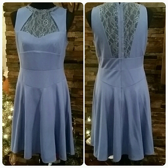 Dresses & Skirts - Romantic lace dress