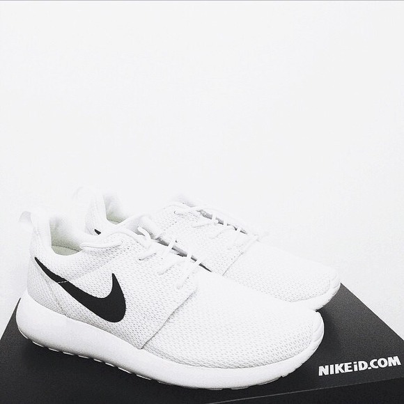 Nike roshe run custom