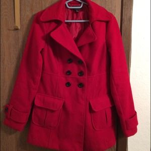 PRICE DROP❗️Red Peacoat *NWOT*
