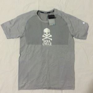 Men's nike NWT size M