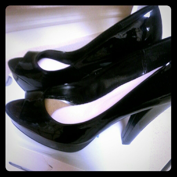 (SOLD) City Streets "Coco" Pumps