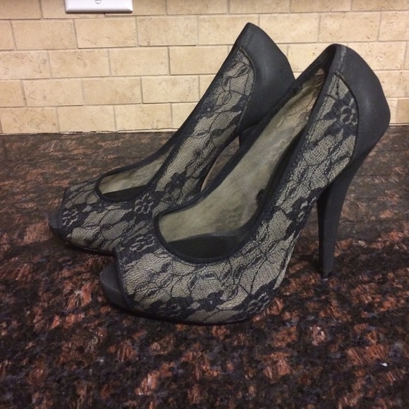 Bershka Black Lace Peep Toe Heels - Picture 3 of 4