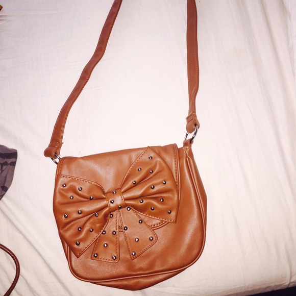 🎀Small brown clutch with bow