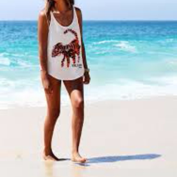 [Zara] crop top with tiger print tank - Picture 3 of 4