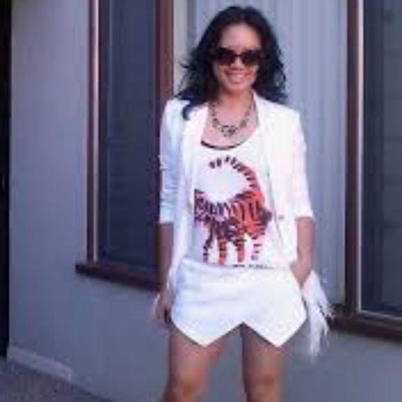 [Zara] crop top with tiger print tank - Picture 4 of 4