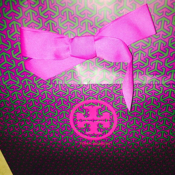 🎀✨Authentic Tory Burch gift bag