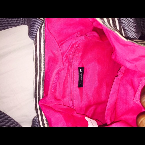 American Eagles pink,grey  tote - Picture 3 of 4