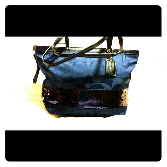 NWOT Authentic Coach purse