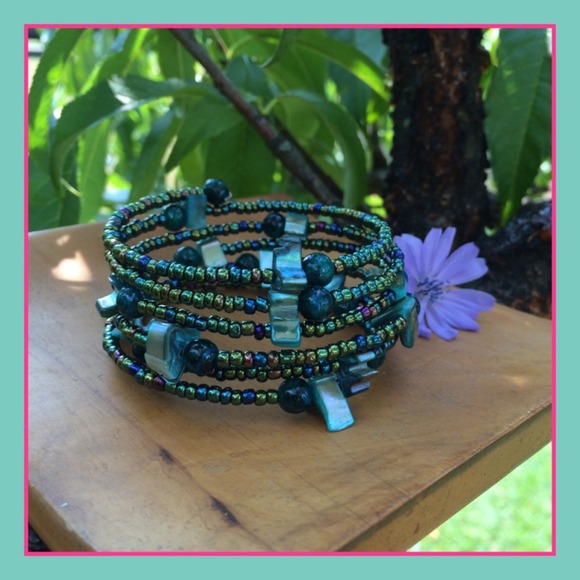 Handmade Bracelet - Picture 1 of 1