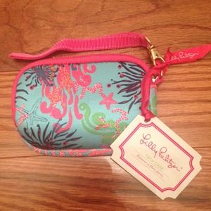 💯% Authentic Lily Pulitzer Tech Case NWT