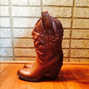 Heeled Cowgirl Boots