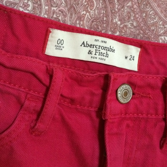 Abercrombie & Fitch shorts 00 - Picture 2 of 4