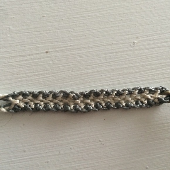 Handmade friendship bracelets - Picture 3 of 4