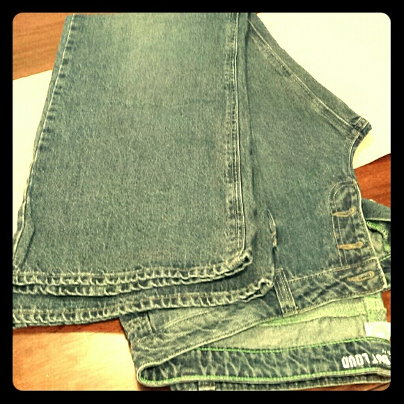 Dark wash, button fly jeans