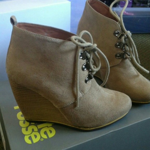 Taupe/Nude Faux Suede Wedges Booties