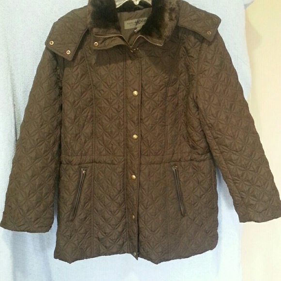 Andrew Marc Jackets & Blazers - Andrew Marc NY Brown Quilted Puff coat nearly new