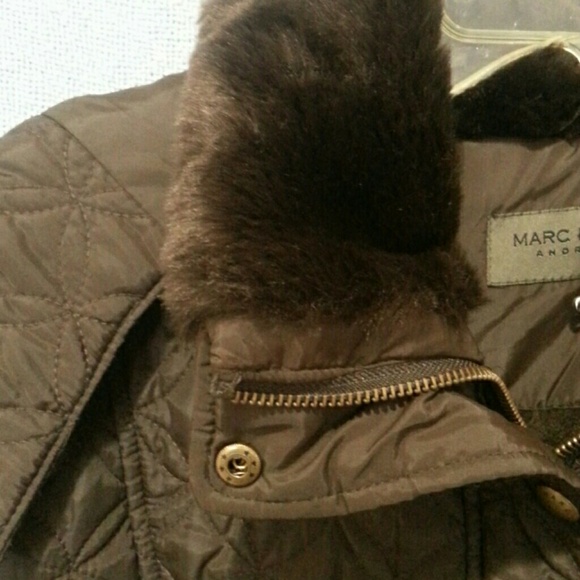 Andrew Marc NY Brown Quilted Puff coat nearly new - Picture 2 of 4