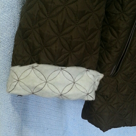 Andrew Marc NY Brown Quilted Puff coat nearly new - Picture 3 of 4