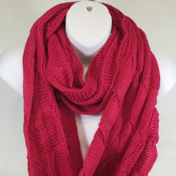 Infinity Scarf Christmas Red