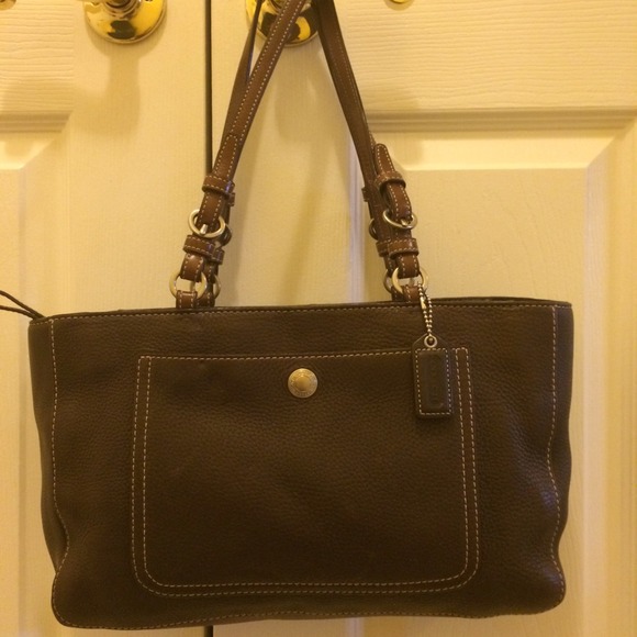 Reserved for @celine1411 Coach brown leather bag