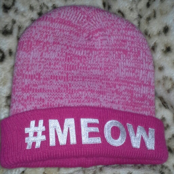 Pink & white #meow beanie