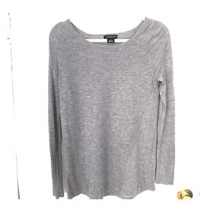 Gray sweater by Trouvé
