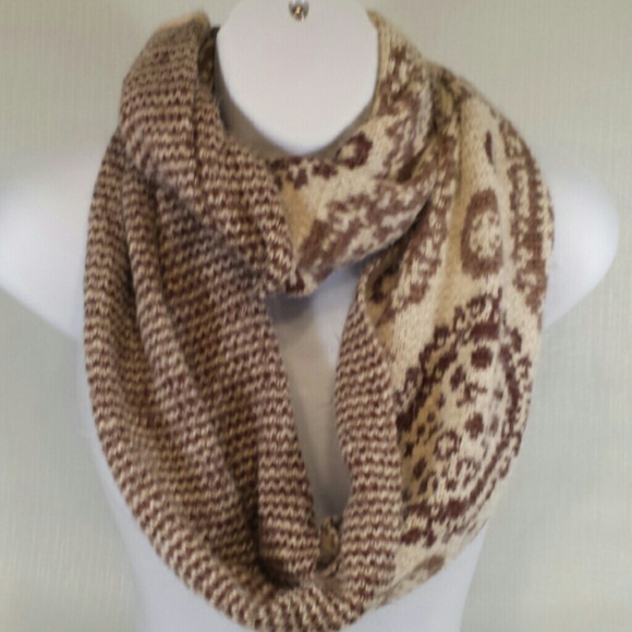 Reversible Two Toned Infinity Scarf Cream & Brown - Picture 1 of 4