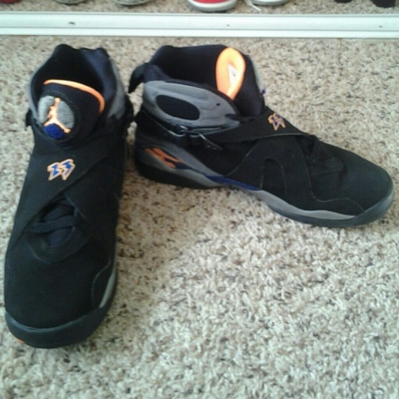 Shoes - Picture 2 of 3