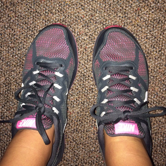 Nike Dual Fusion 2 Running Sneakers