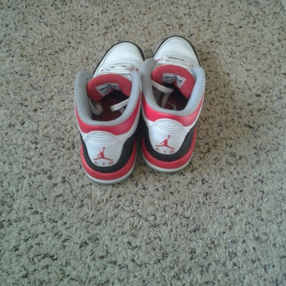 SHoes - Picture 3 of 3