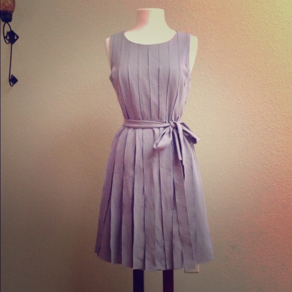 ⬇️SALE⬇️Adorable NWOT Calvin Klein Dress. Size 10