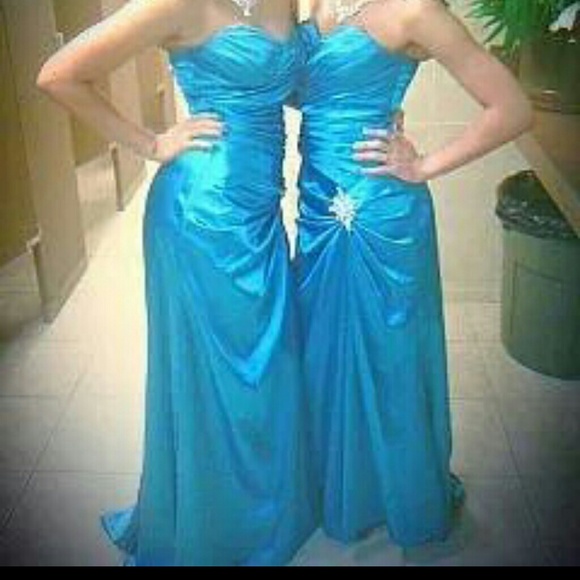 Need this dress gone! - Picture 2 of 3