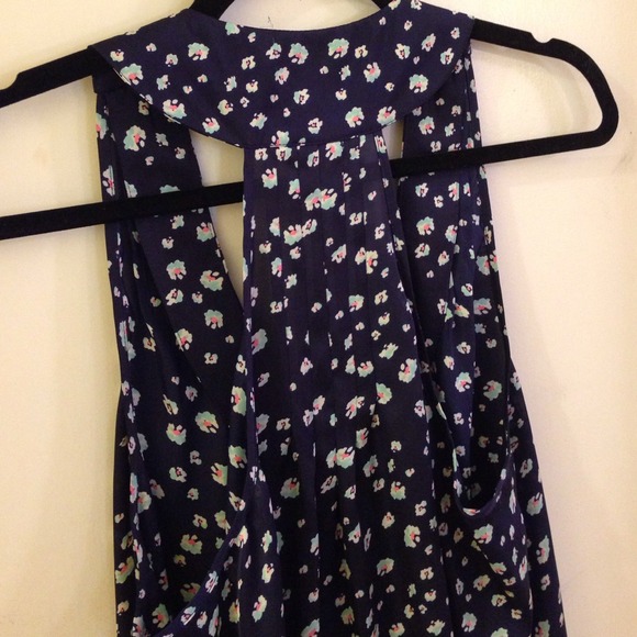 Floral Razorback Tank - Picture 3 of 3