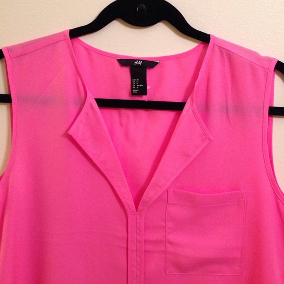 Neon Pink Blouse - Picture 2 of 2