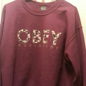 worn once obey crewneck