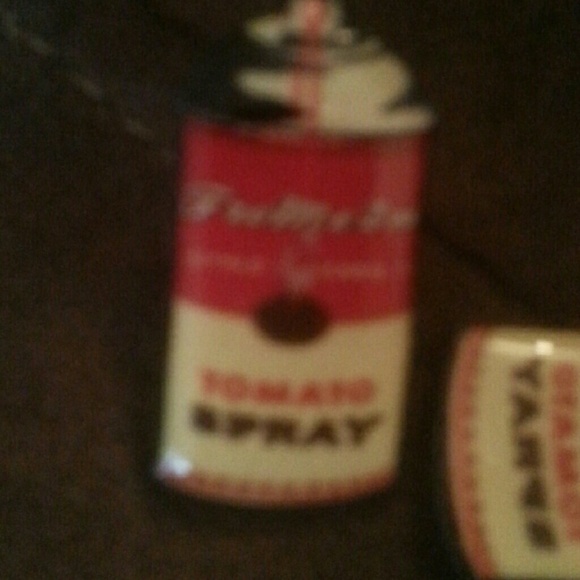 Authentic Ear Rings - Picture 2 of 2