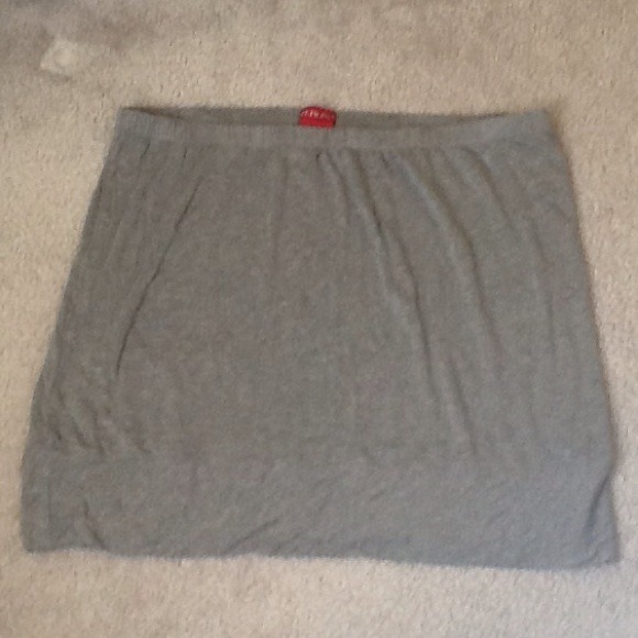 Gray skirt