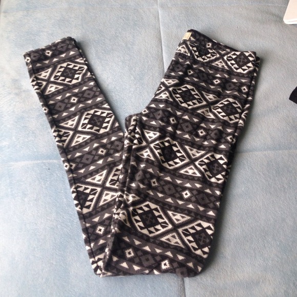 Hollister leggings