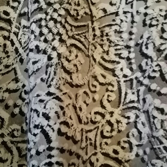 Top - Picture 3 of 3